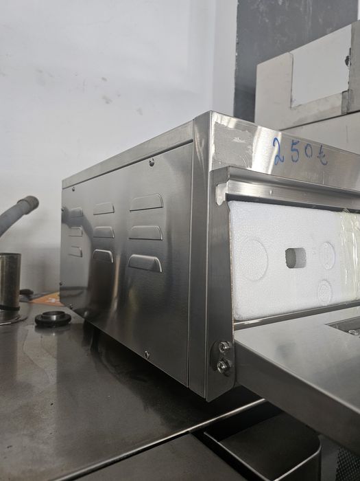 Forno de pizzas pequeno