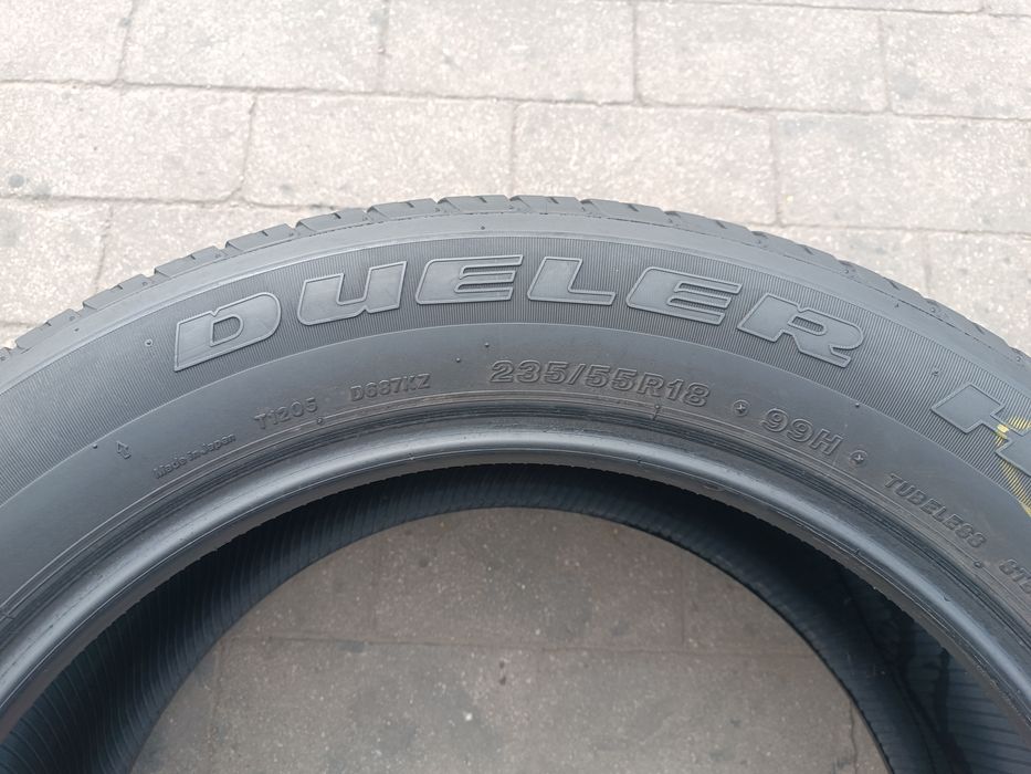 235/55R18 Bridgestone Dueler H/T 687