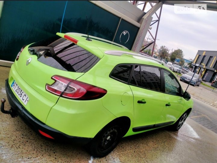 Продам хороший автомобіль