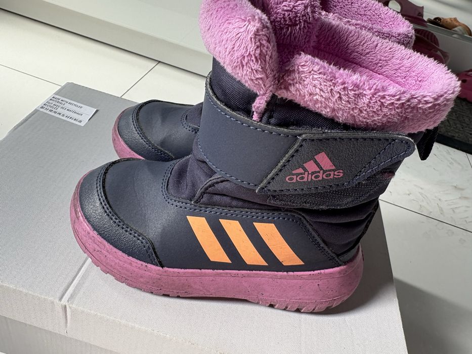 Śniegowce Adidas dla dziewczynki 26