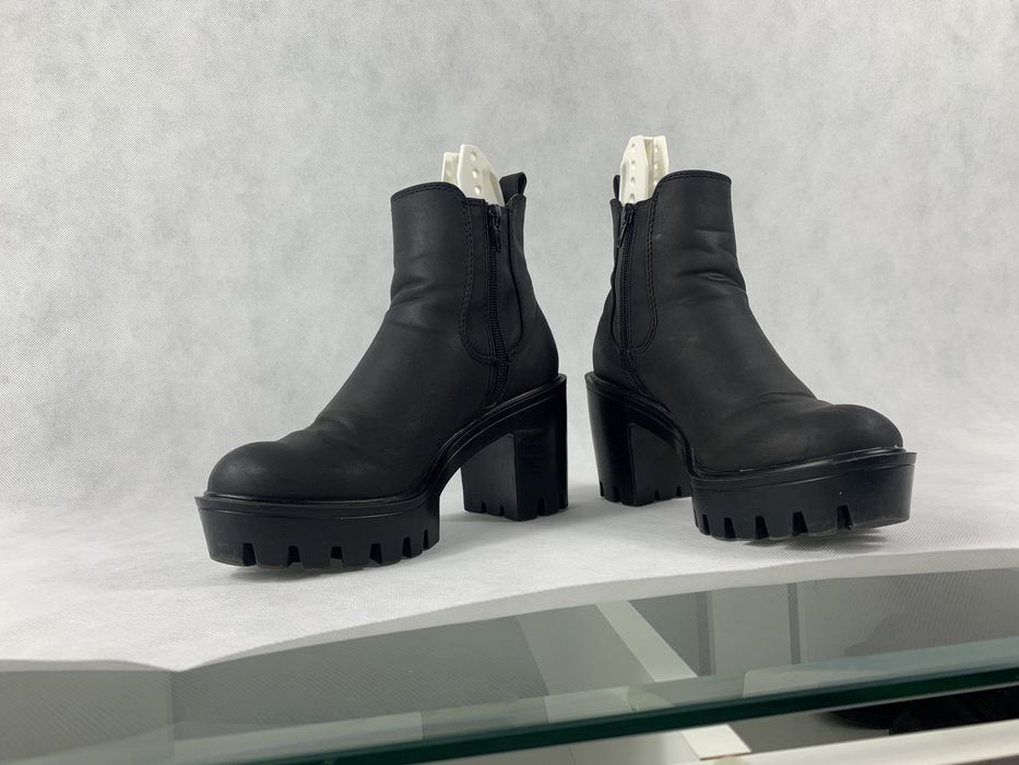 Gruba podeszwa•Obcas•Platformy•Koturny•Botki•Wiosna •Tredny•Modne•36