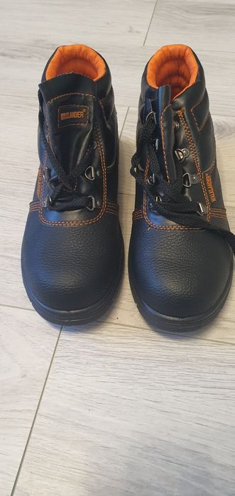 Продам робочі черевики фірми Walklander.
