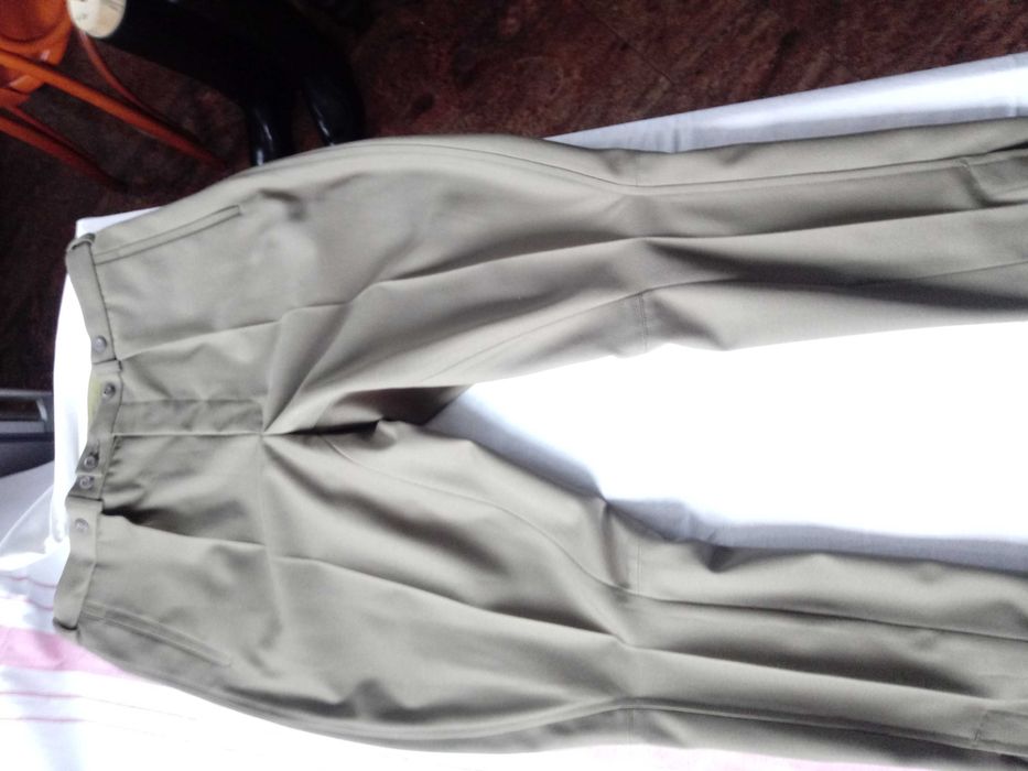 bryczesy spodnie oficerskie wojskowe KRWP wz.92 batalion reprez. WP