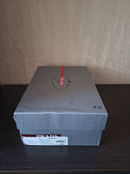 Кроссовки PRADA  новые