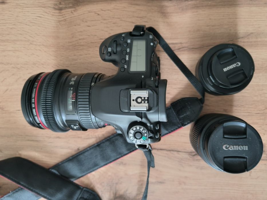 Canon eos 80d + EF 24-105mm + 50mm 1.8 + kit + akcesoria