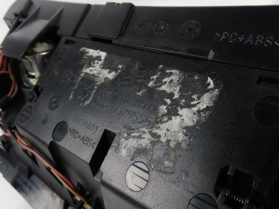 Cinzeiro Consola Central Bmw 1 Ref: 51167078571/7129555 2003 - 2013