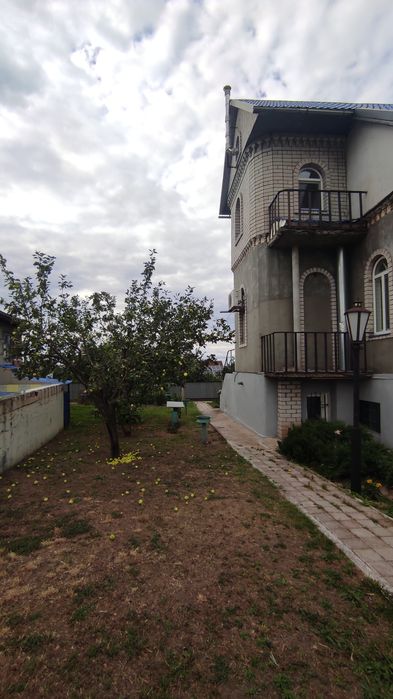 Продам большой и уютный дом