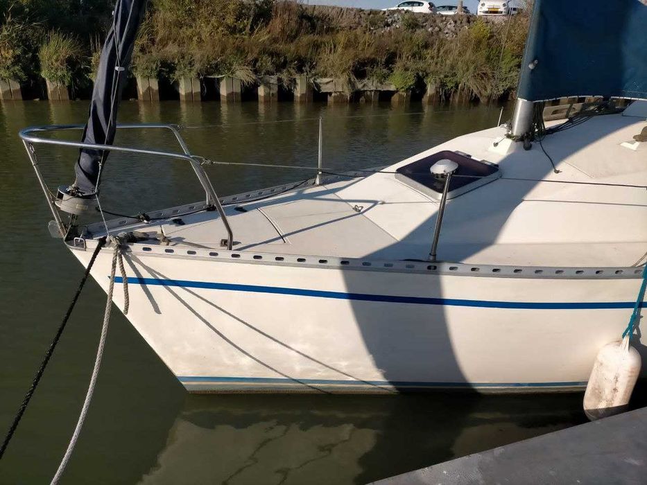 Яхта парусная GibSea 242