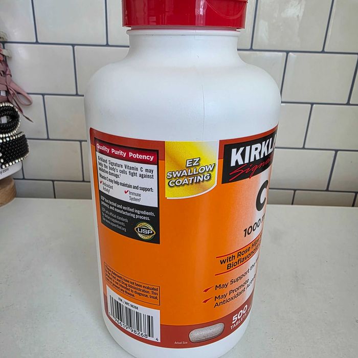 Witamina C 1000 mg Kirkland Signature dzika róża+kompl bioflaw cytrus