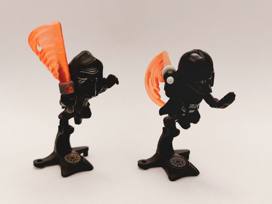 Zestaw figurki Star Wars Kinder Joy – Darth Vader & Kylo Ren