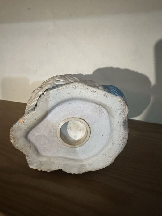 Mealheiro antigo em barro