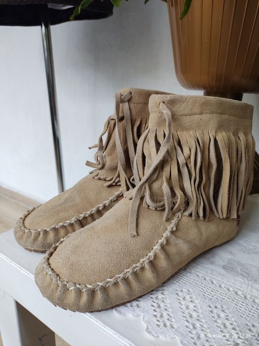 Індійські черевики в стилі бохо