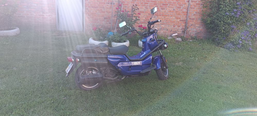 Скутер Yiben 150 k