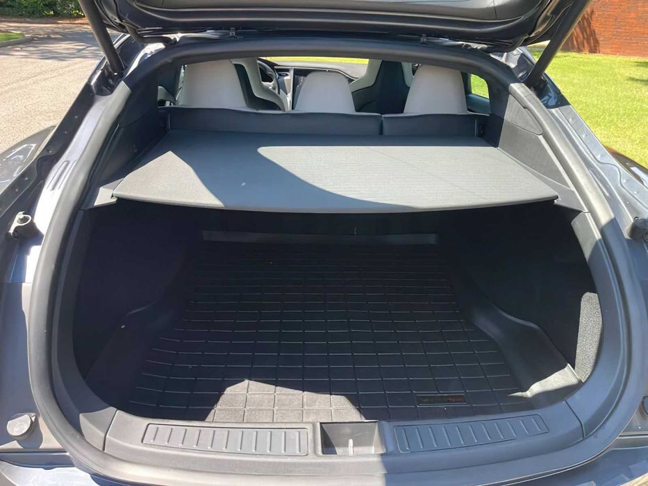Tesla Model S 75D      2016