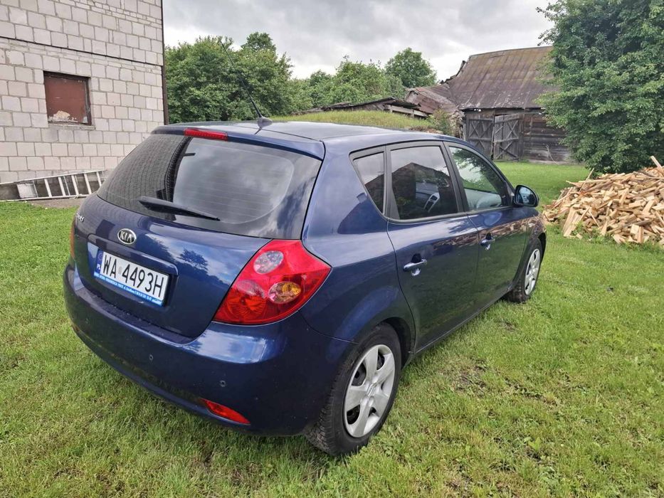 Kia ceed 2.0 diesel