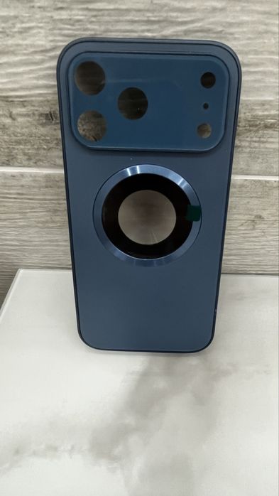 Защитный чехол для iPhone 17 Pro  Max (MagSafe).
