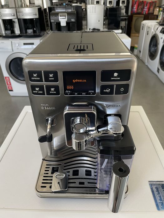 Кофемашина Saeco Exprelia из Германии новый капучинатор гарантия