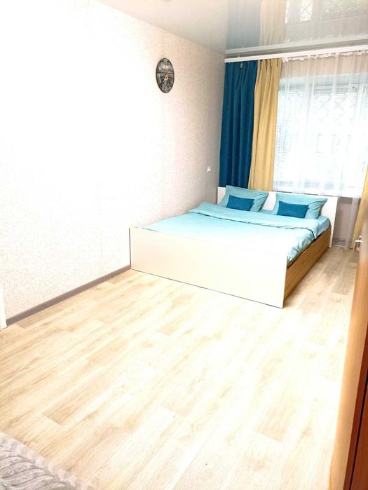 Світлі апартаменти в 100м від Софіївського парку  Автовокзал