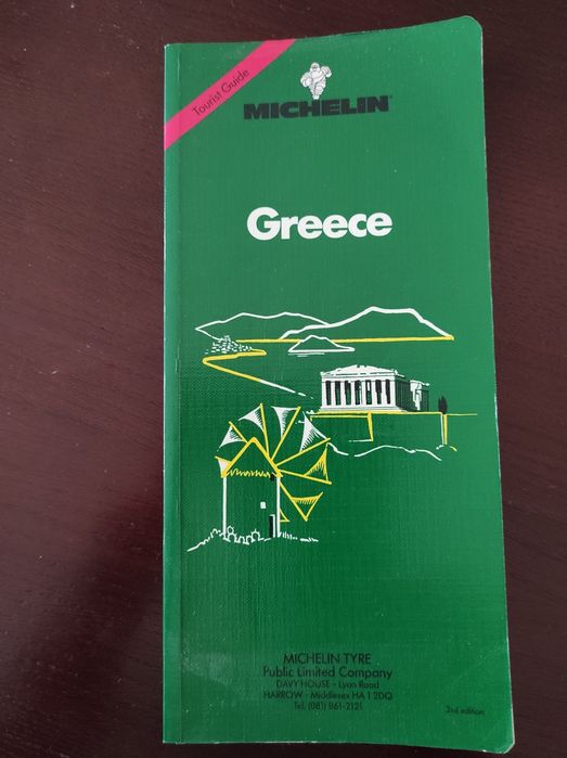 Vendo 23 guias de viagens