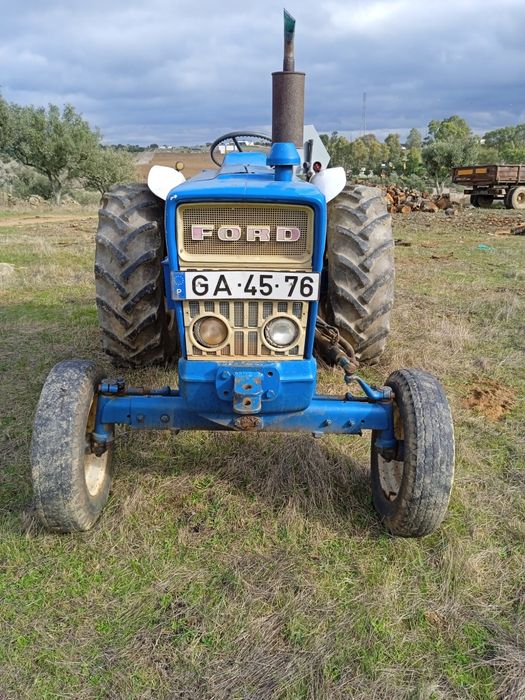 Trator ford 5000