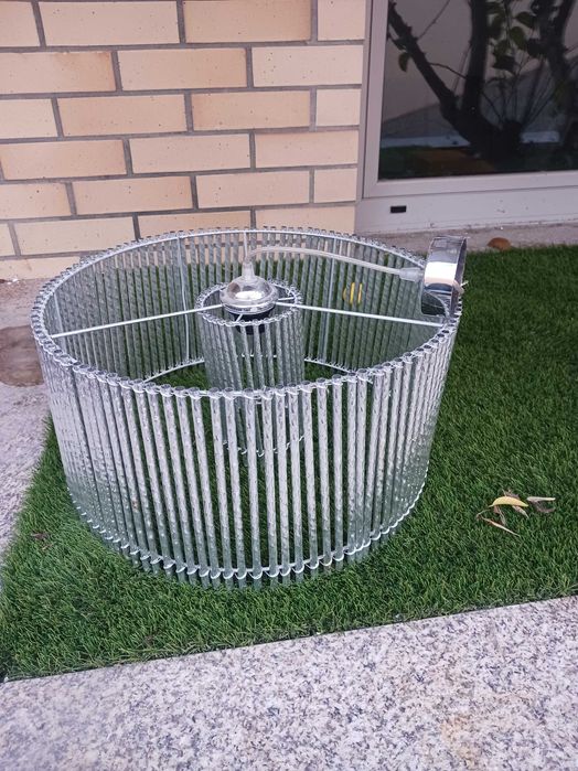 Candeiro  e excelente  estado