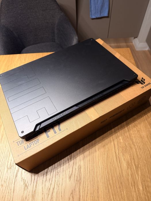 ASUS TUF Gaming F17 FX706HC – i5-11400H / RTX 3050 / 16 GB RAM / 512 GB SSD / 144 Hz
