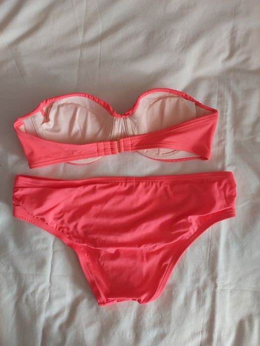 Новий купальник Victoria's Secret 32A 32B 32C S XS