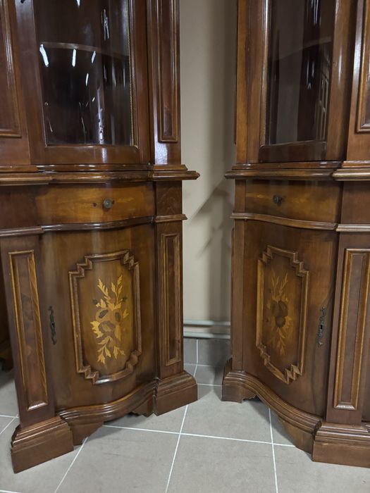 Włoski Zestaw 2 Witryny prosta + narożna Gięte Szyby Meble Stylowe