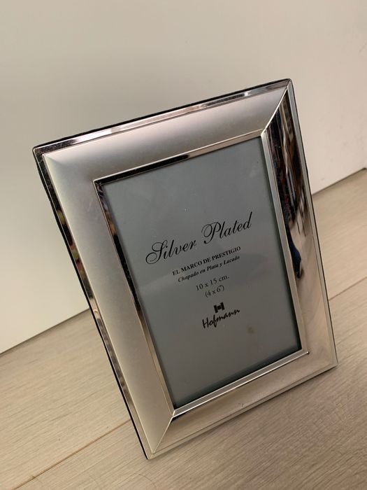 Moldura revestida a Prata e laçado64750739347970121