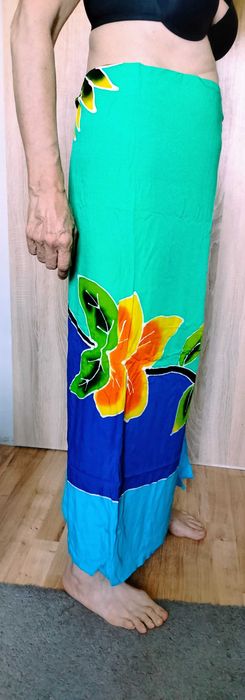 NOWA chusta pareo na plażę. Duża chusta plażowa strój kąpielowy