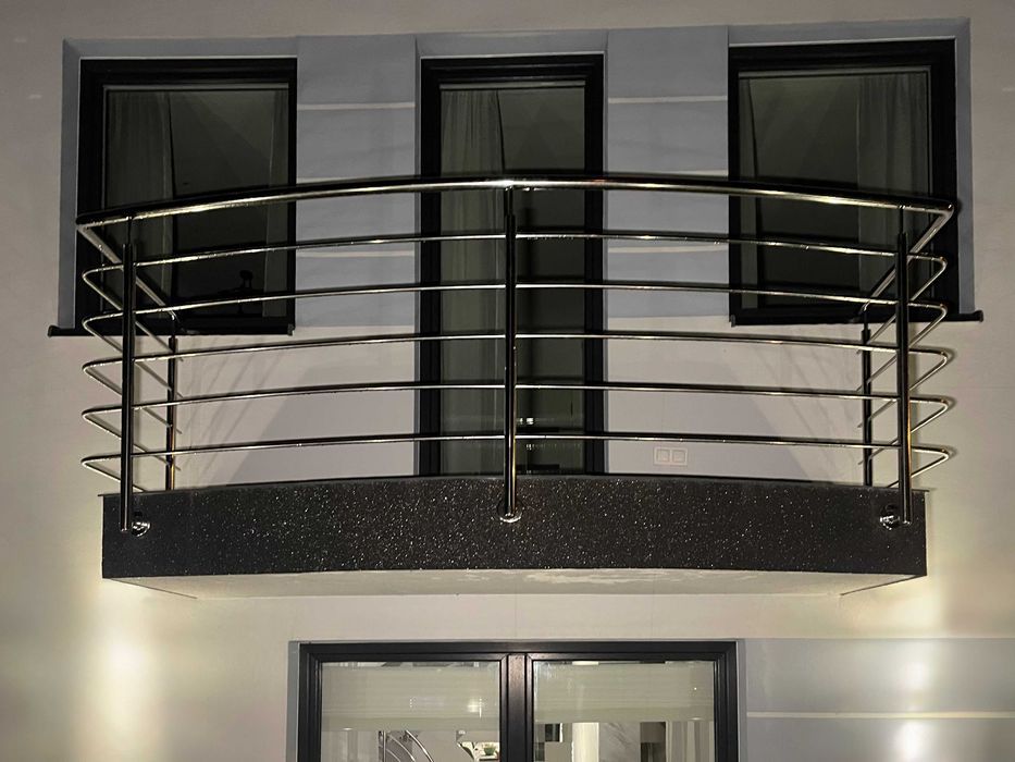 Balustrady nierdzewne dla Twojego Domu | Estetyka Trwałość i Gwarancja