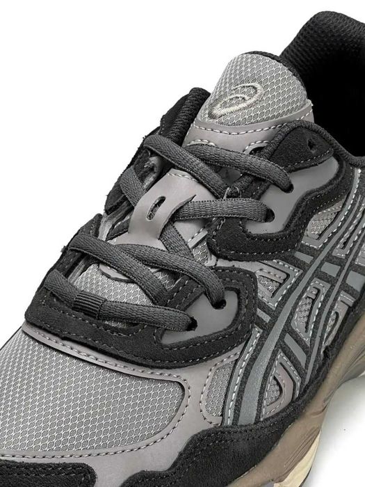 Asics gel Nyc beige/grey gortex