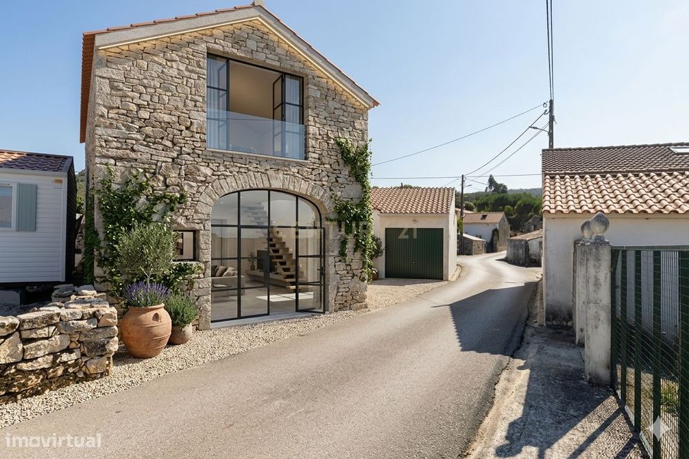 Armazém em Pedra com Projeto de Conversão para Habitação – Casais Vent — Serro Ventoso, Leiria