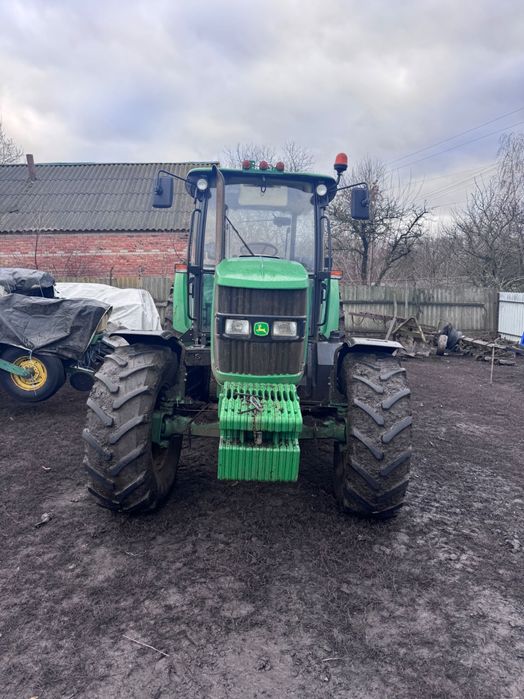 Трактор JOHN DEERE 6110B