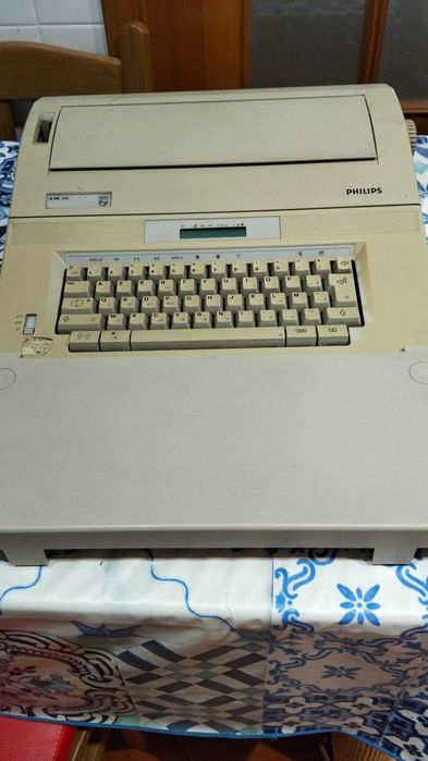 Máquina escrever eletrónica philips