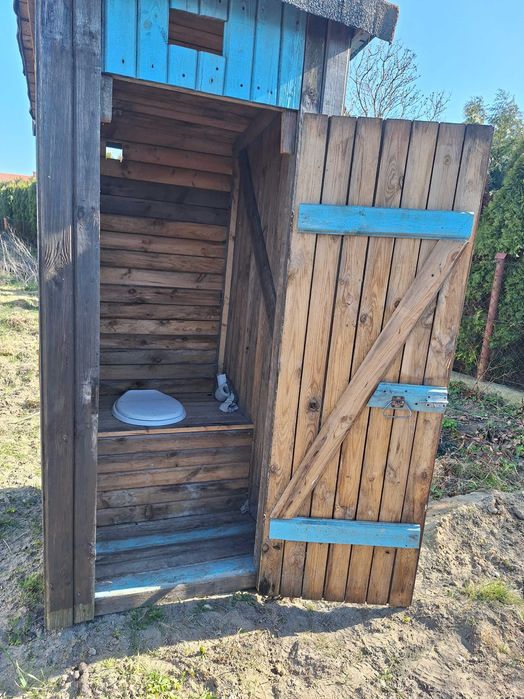 Toaleta cw budowlane