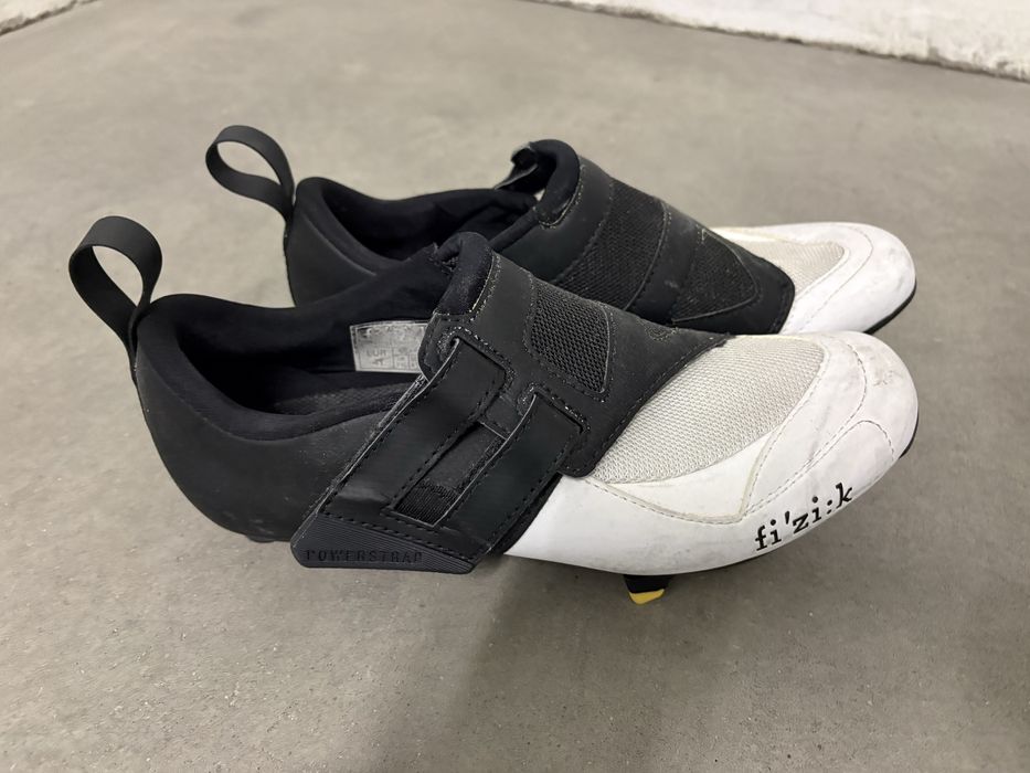 Sapatilhas Fizik Ciclismo/Triatlo tamanho 41