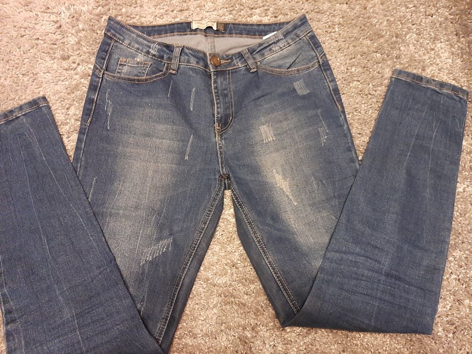Spodnie jeansowe