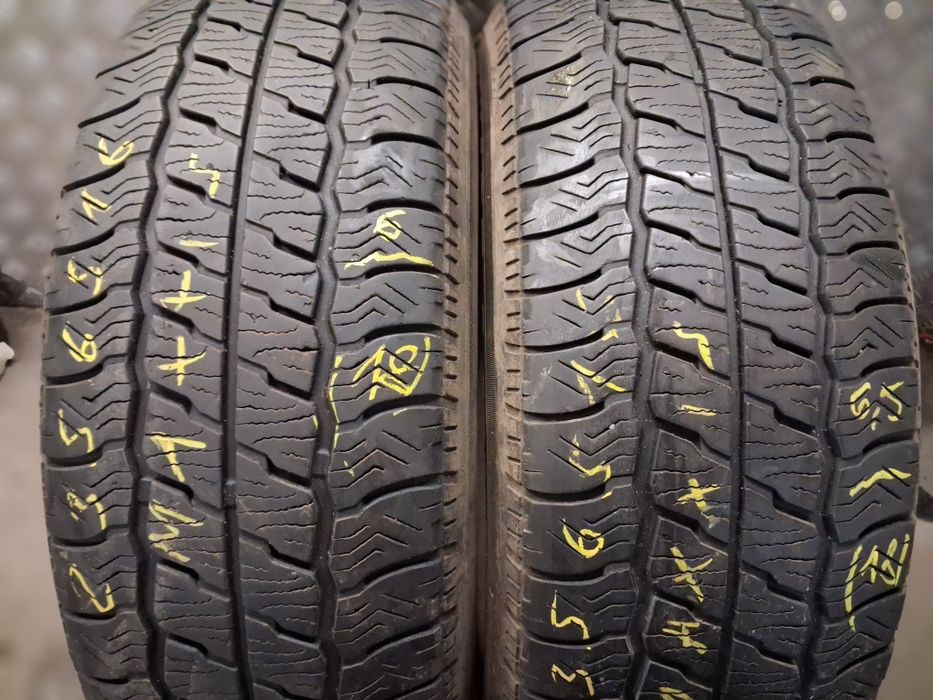 Cena za 2 sztuki wysyłlka 235/65r16c Maxxis całoroczne