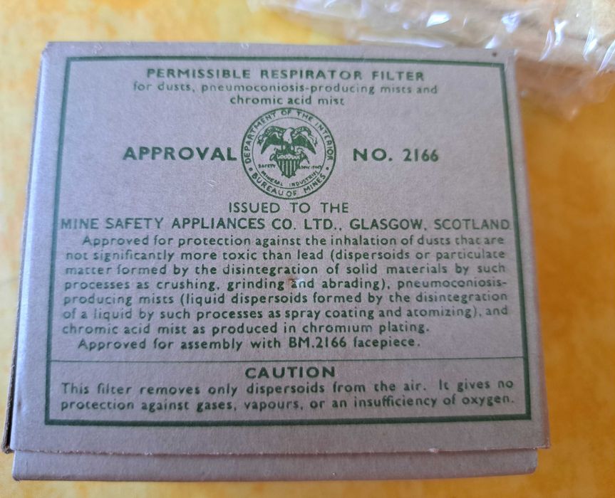 Caixa com filtros para máscara Dustfoe