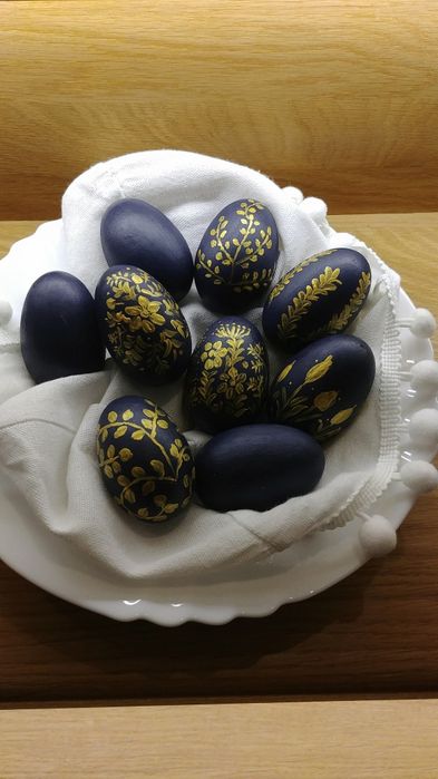 Pisanki drewniane ręcznie malowane na wielkanoc