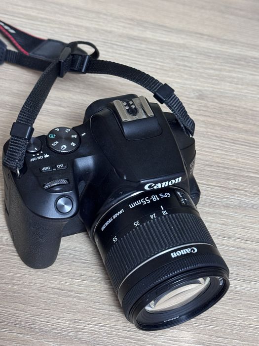 Фотоапарат Canon EOS 250D Kit 18-55mm EF-S IS STM