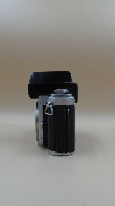 Aparat analogowy Nikon F2