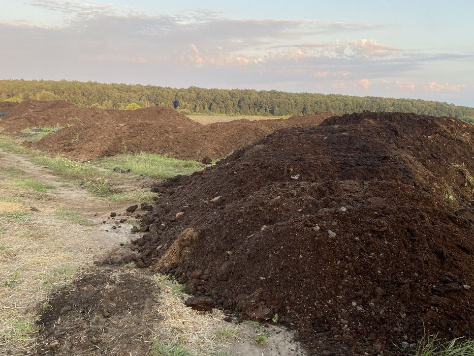 Пісок щебінь чорнозем будівельне сміття