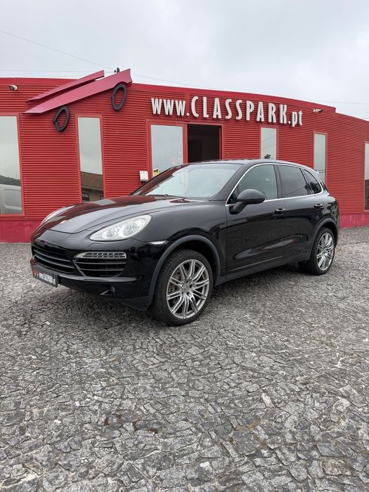 Porsche Cayenne Platinum Edition