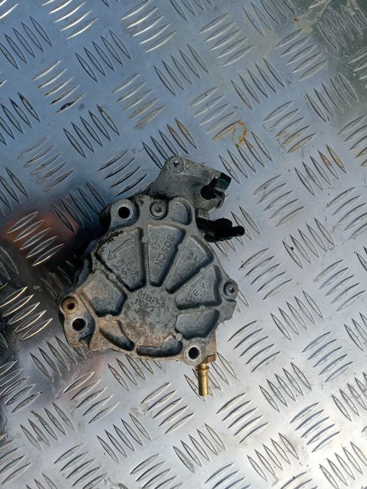 Pompa vacum citroen peugeot ford 2.2