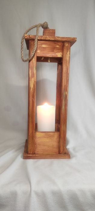 Дерев'яний декоративний ліхтар