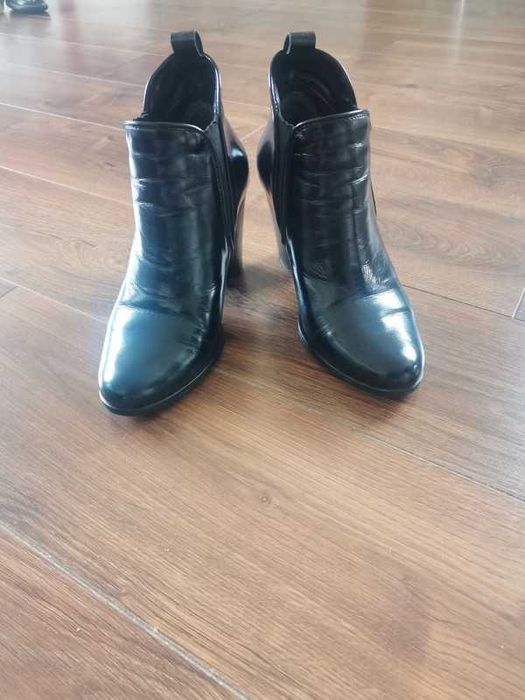 Buty skórzane Lasocki r 35