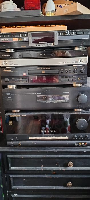 Lote de equipamentos Hi-Fi e Home Cinema – NAD, Pioneer, Harman Kardon, Yamaha, Onkyo...