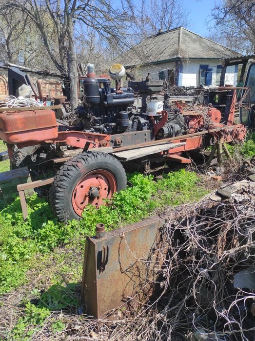 Трактор колісний ЮМЗ, екскаватор ЮМЗ, екскаватор
